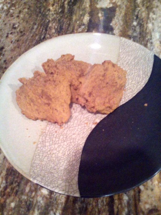 Pumpkin cookies are delicious additions to your autumn cuisine. These cookies will only take you about 15 minutes to prepare and will taste delicious.
