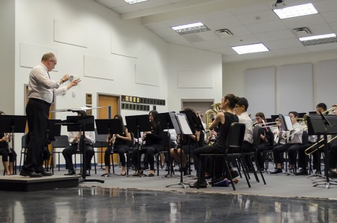 Wind Ensemble Breezes Through Concert