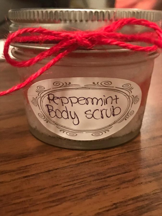Peppermint+body+scrubs+are+the+perfect+gift+to+give+this+holiday+season.