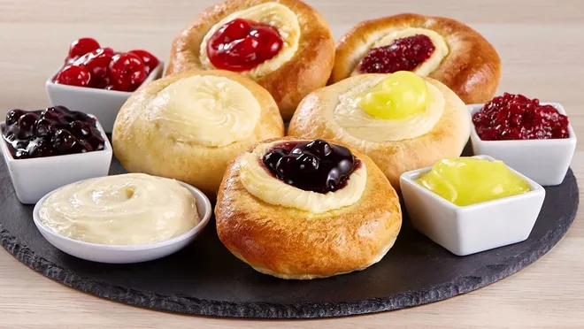 The Kolache Cafe brings its delightful assortment of the Czech pastry to Arizona.