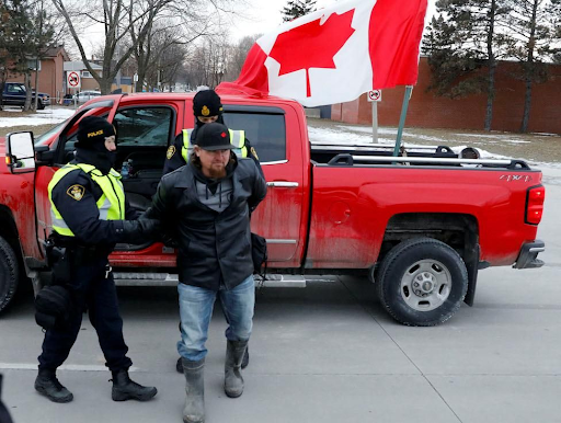 Protesters have been arrested by the Canadian government to end the blockages.