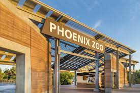 The entrance to Arizonas own Phoenix Zoo.
