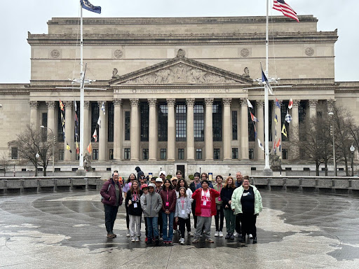Middle School Travel Club in front of the National Archives.
